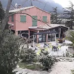 La Table Du Cure Hotel Cucugnan