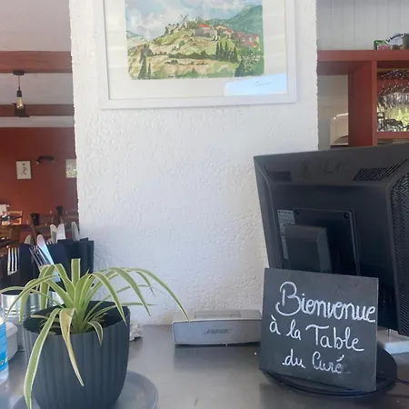 Hotel Chambres à la Table du Curé Cucugnan