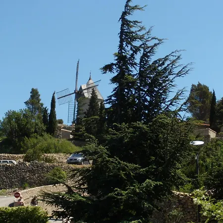 La Table Du Cure Szálloda