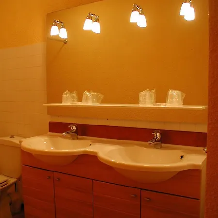 Chambres à la Table du Curé Hotel